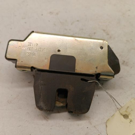 Serrure de hayon PEUGEOT 2008 1