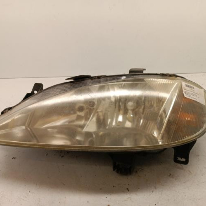 Optique avant principal gauche (feux)(phare) RENAULT MEGANE 1