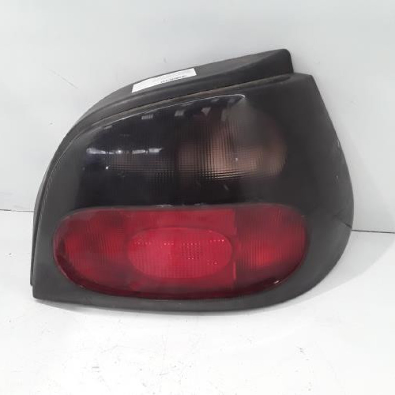 Feu arriere principal droit (feux) RENAULT MEGANE 1