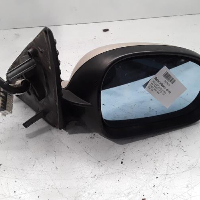 Retroviseur droit PEUGEOT 406 Retroviseur droit PEUGEOT 406