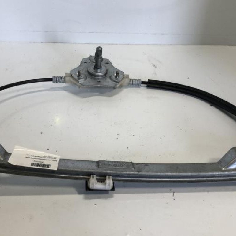 Leve vitre mecanique avant droit RENAULT CLIO 2 CAMPUS