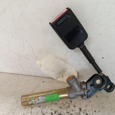 Attache ceinture avant gauche CITROEN SAXO