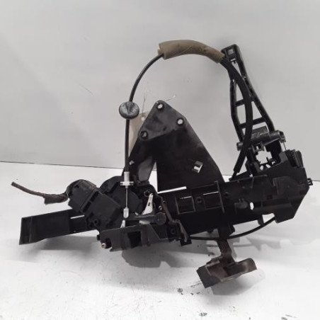 Serrure avant droit FORD C-MAX 1