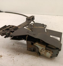 Serrure avant droit FORD FIESTA 5