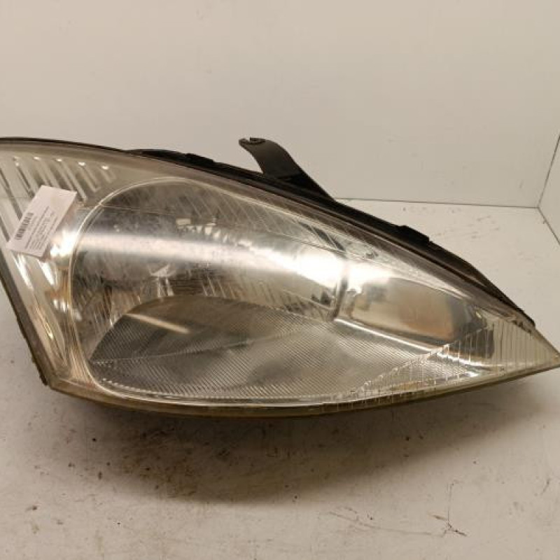 Optique avant principal droit (feux)(phare) FORD FOCUS 1