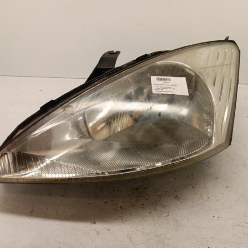 Optique avant principal gauche (feux)(phare) FORD FOCUS 1