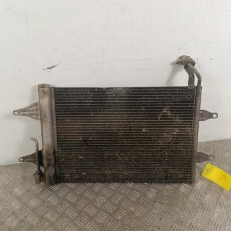 Radiateur clim VOLKSWAGEN POLO 4 Photo n°1