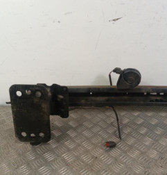 Renfort pare choc avant (traverse) FORD FIESTA 5