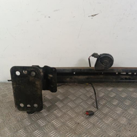 Renfort pare choc avant (traverse) FORD FIESTA 5