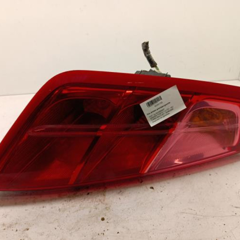 Feu arriere principal gauche (feux) FIAT GRANDE PUNTO Feu arriere principal gauche (feux) FIAT GRANDE PUNTO