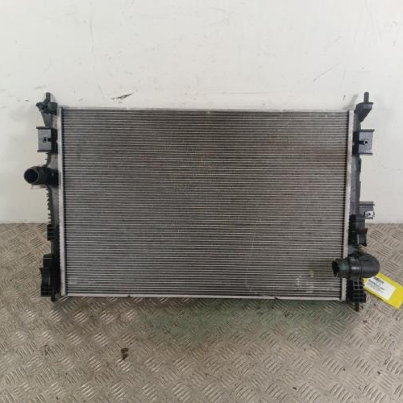 Radiateur eau PEUGEOT 3008 2