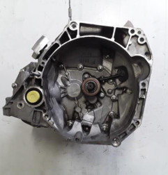 Boite de vitesses NISSAN MICRA 5 Photo n°1