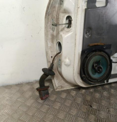 Porte avant droit PEUGEOT 406 Photo n°4