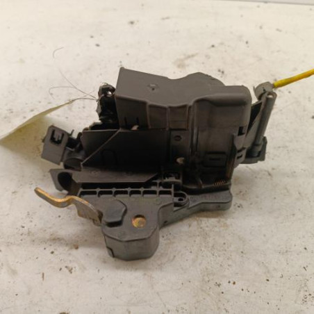 Serrure avant droit MERCEDES CLASSE E 210 Photo n°1