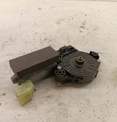Moteur toit ouvrant VOLKSWAGEN PASSAT 7 Photo n°1