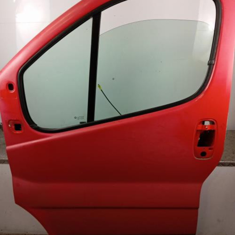 Porte avant gauche OPEL VIVARO 1