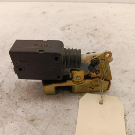 Serrure avant droit PEUGEOT 106