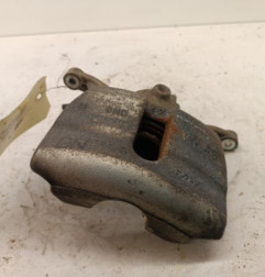 Etrier avant droit (freinage) VOLKSWAGEN PASSAT 7