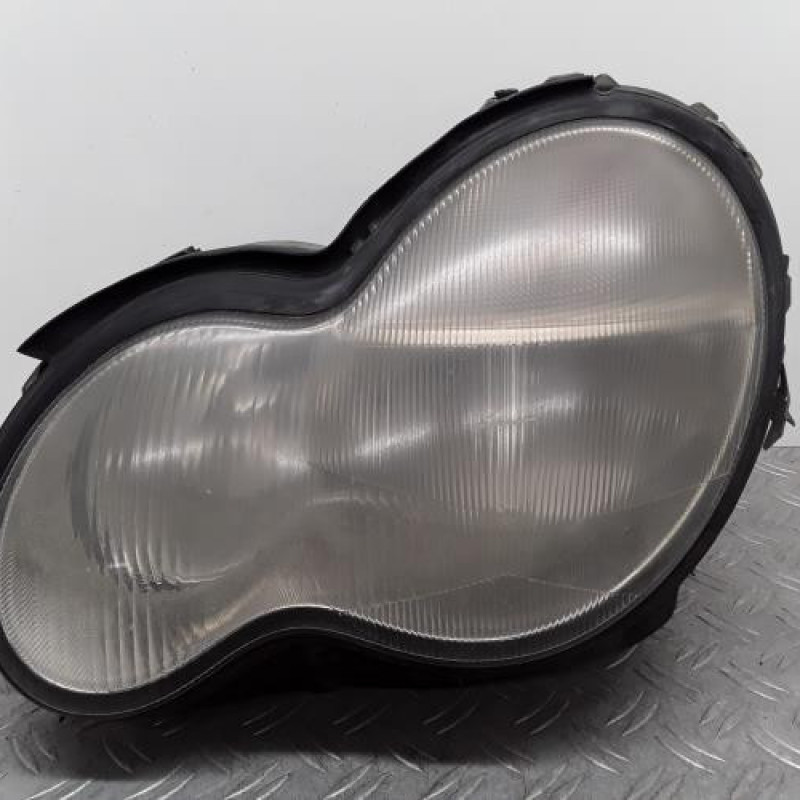 Optique avant principal gauche (feux)(phare) MERCEDES CLASSE C 203