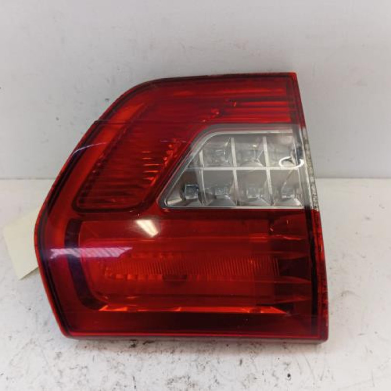 Feu arriere secondaire gauche (feux) CITROEN C5 2 Feu arriere secondaire gauche (feux) CITROEN C5 2