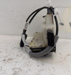 Serrure avant droit PEUGEOT 208 1