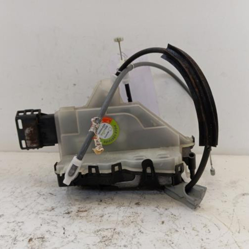 Serrure arriere gauche CITROEN C3 3 Serrure arriere gauche CITROEN C3 3
