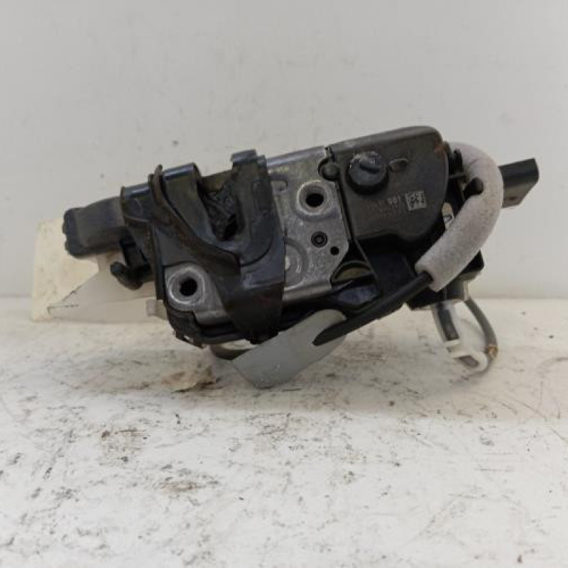 Serrure avant gauche CITROEN C3 3 Serrure avant gauche CITROEN C3 3