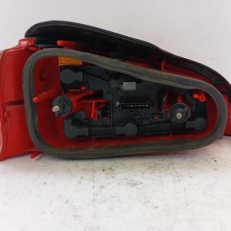 Feu arriere principal droit (feux) PEUGEOT 106