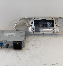 Ecran GPS PEUGEOT 308 2 SW Photo n°4