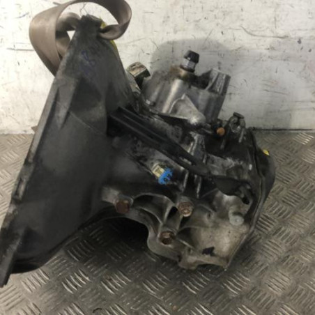 Boite de vitesses OPEL CORSA B