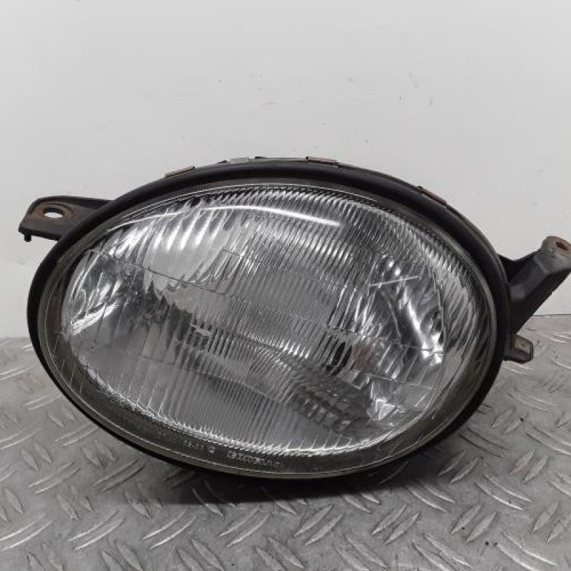 Optique avant principal gauche (feux)(phare) TOYOTA COROLLA 9