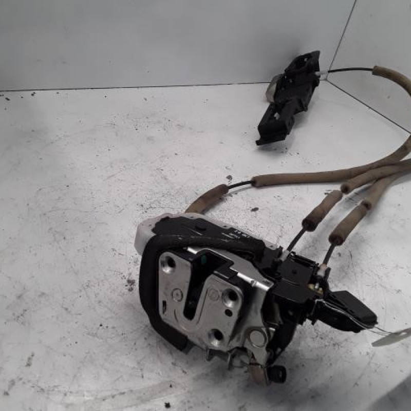 Serrure arriere gauche NISSAN LEAF 1