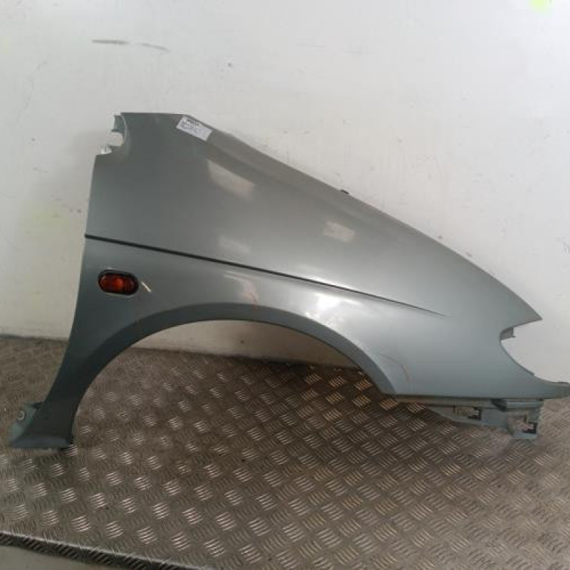 Aile avant droit RENAULT SCENIC 1 Aile avant droit RENAULT SCENIC 1