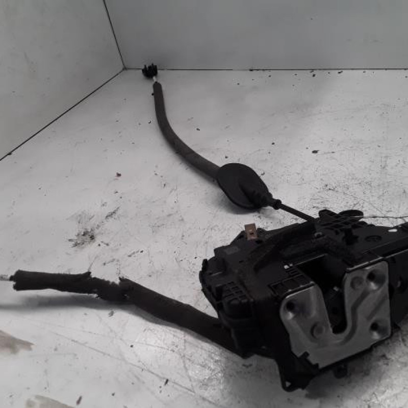 Serrure arriere gauche RENAULT CLIO 5 Serrure arriere gauche RENAULT CLIO 5