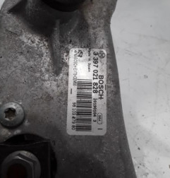 Moteur essuie glace avant PEUGEOT 308 2 SW Photo n°3
