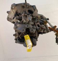 Boite de vitesses OPEL CORSA E Photo n°4