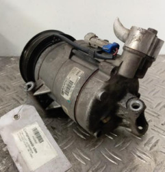 Compresseur clim CHEVROLET ORLANDO Photo n°3