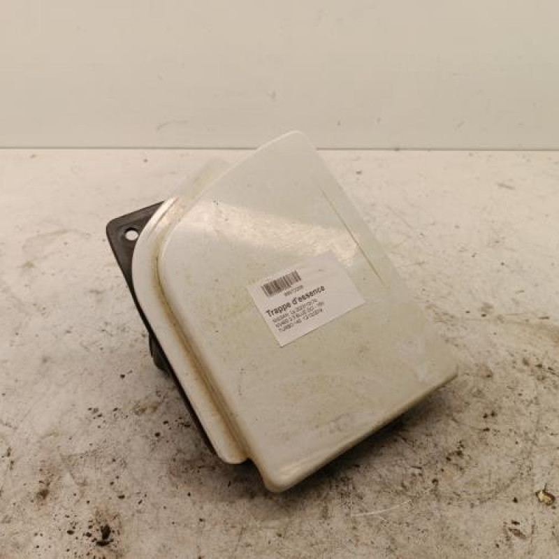 Trappe d'essence NISSAN NV400 Trappe d'essence NISSAN NV400