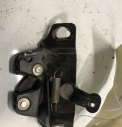 Serrure de hayon PEUGEOT 306
