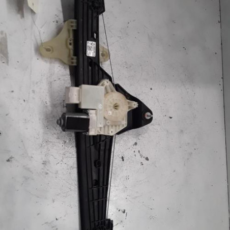 Leve vitre electrique avant droit RENAULT CLIO 5 Photo n°1