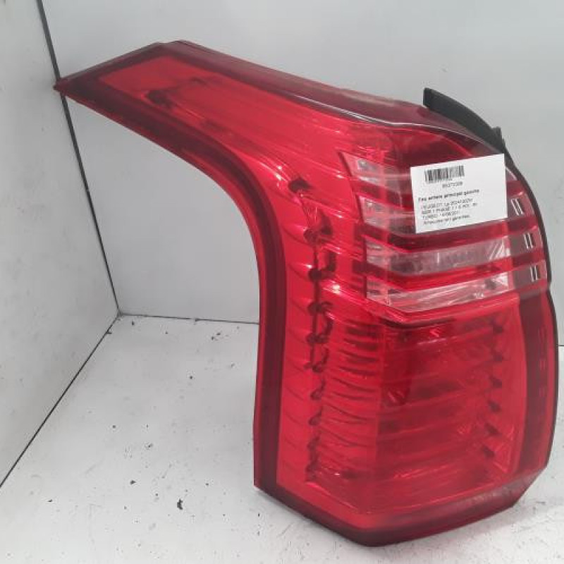 Feu arriere principal gauche (feux) PEUGEOT 5008 1