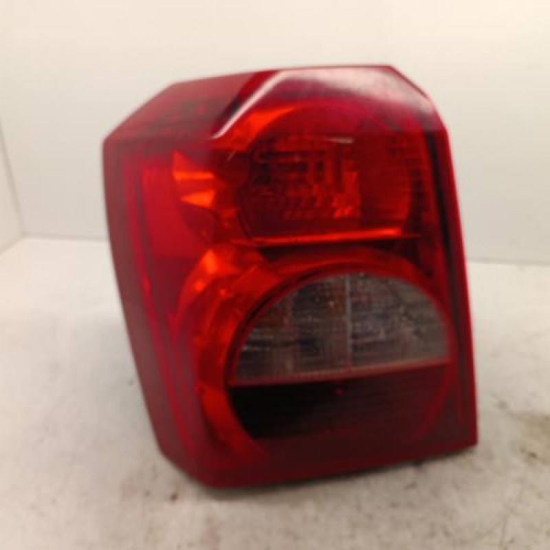 Feu arriere principal gauche (feux) DODGE CALIBER Feu arriere principal gauche (feux) DODGE CALIBER