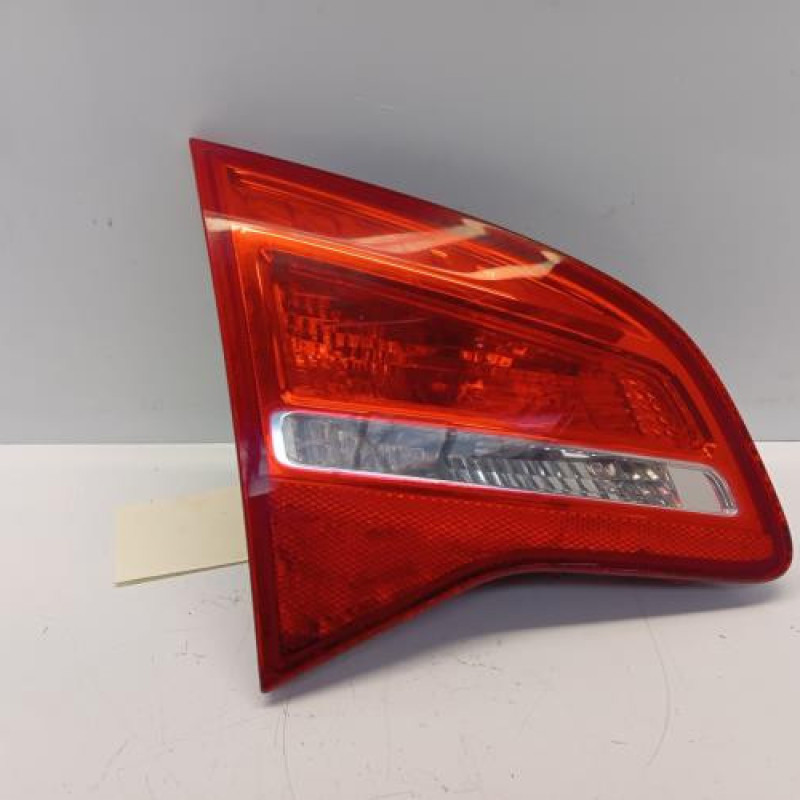 Feu arriere secondaire gauche (feux) OPEL MERIVA B Feu arriere secondaire gauche (feux) OPEL MERIVA B