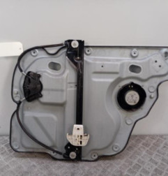 Leve vitre electrique arriere gauche VOLKSWAGEN TOURAN 2 Photo n°4