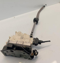 Serrure avant droit AUDI A1 1 Photo n°4