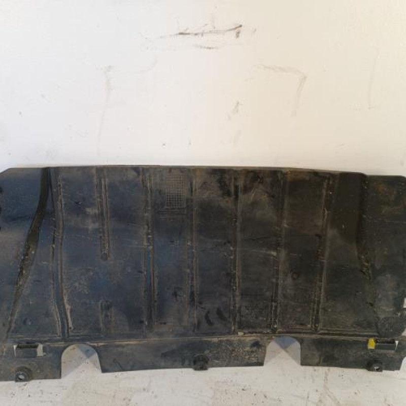 Cache sous moteur RENAULT CLIO 4 Cache sous moteur RENAULT CLIO 4