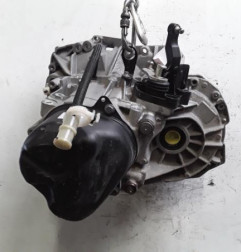 Boite de vitesses RENAULT CLIO 4 Photo n°3