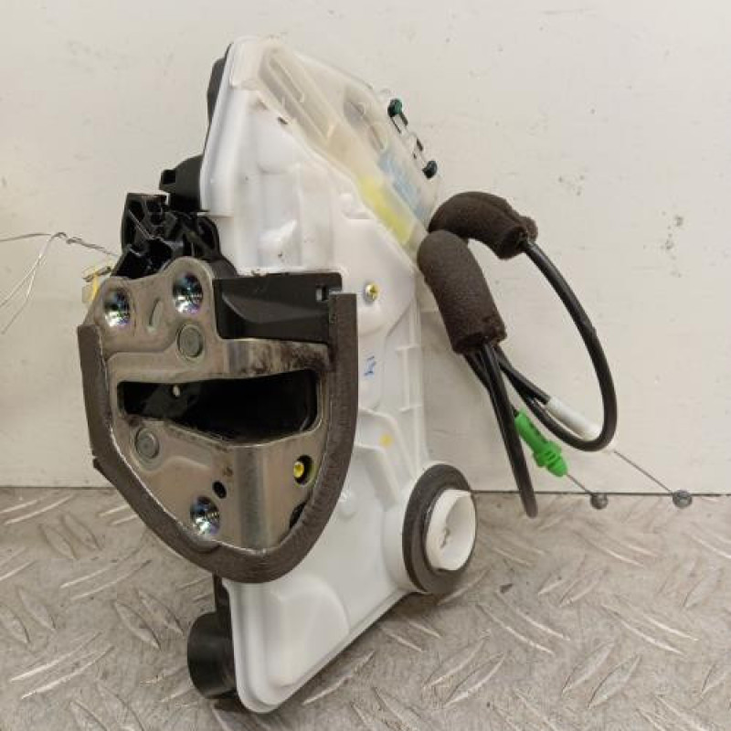 Serrure avant droit CITROEN C1 2 Serrure avant droit CITROEN C1 2