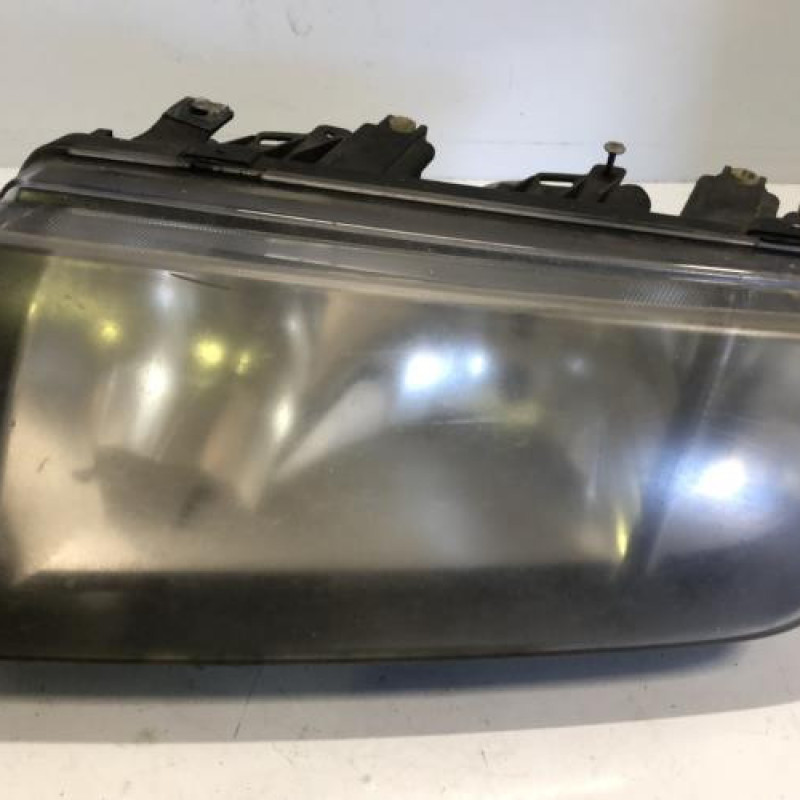 Optique avant principal gauche (feux)(phare) SKODA FABIA 1