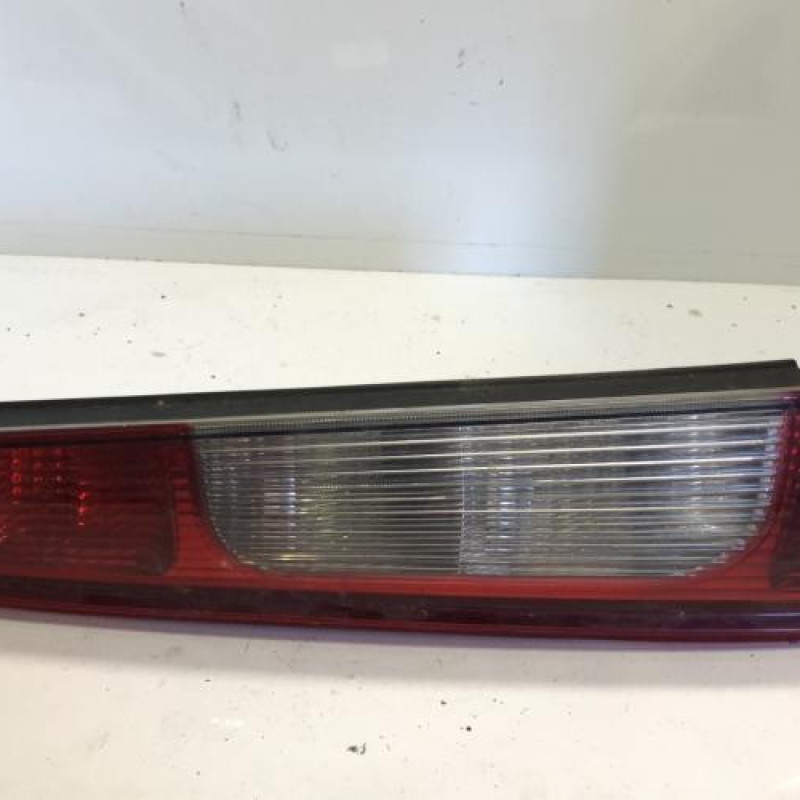Feu arriere principal gauche (feux) FORD C-MAX 1 Feu arriere principal gauche (feux) FORD C-MAX 1